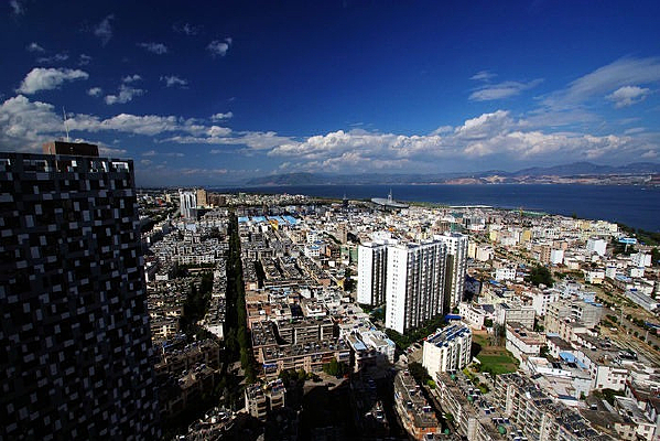 ����С��