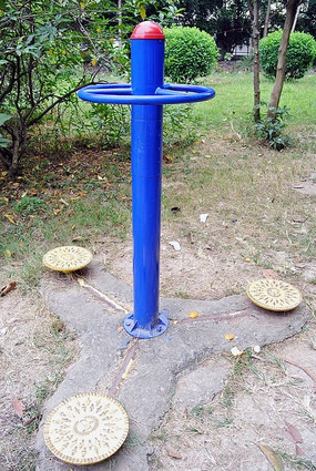 С����Ť��