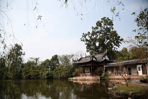 ����С��