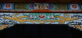 �������