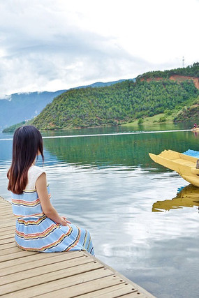 ��ɽ�ϵ�Ů��