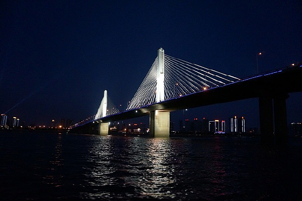 ����ҹ��