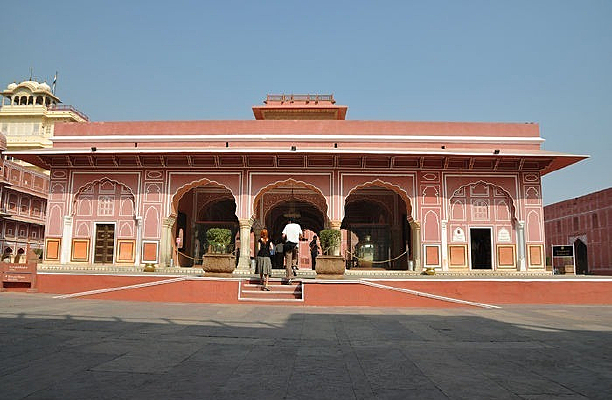 ���й���