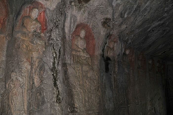 Ħ��ʯ������