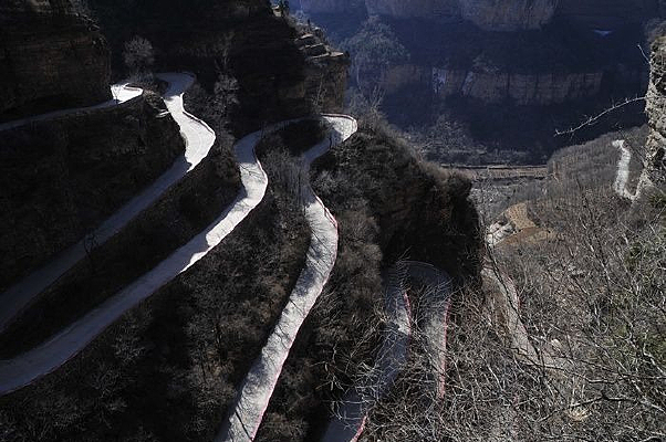 ����ɽ��