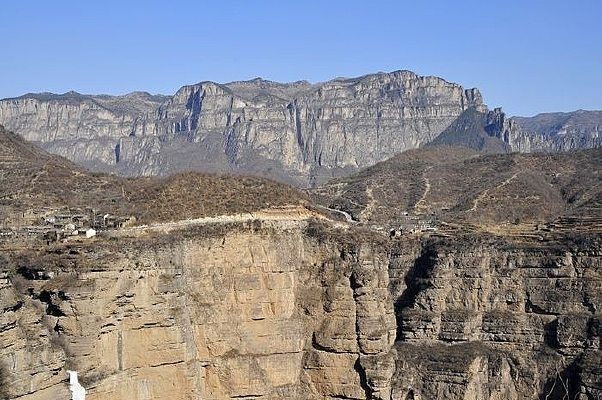 ɽ���ϴ���