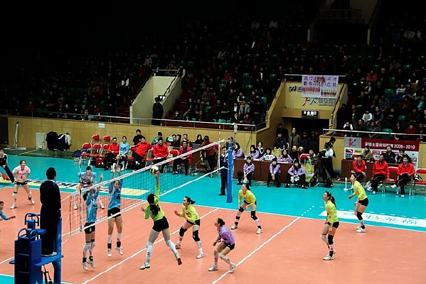 �������