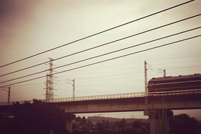 ��ʻ���г�