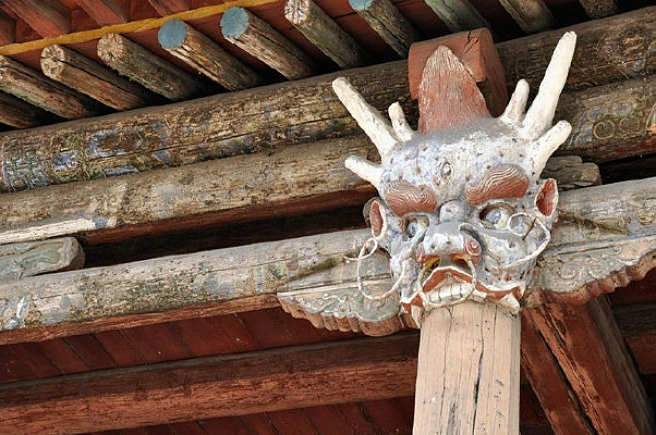 �Ƹ�ʯ�߽���