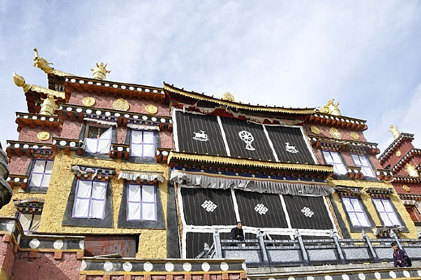 �������¼���