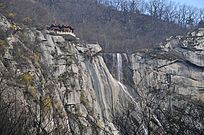 ����ľ����