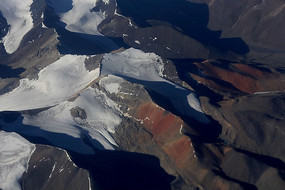 �ƹ���ɽ��