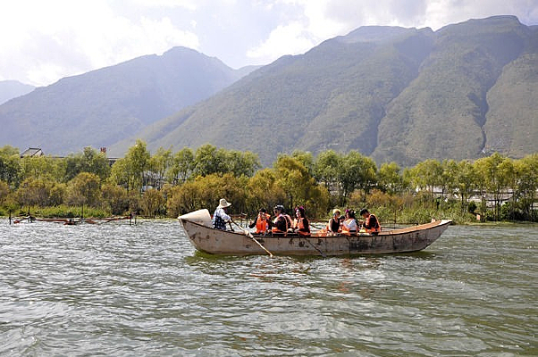 �ຣ���ϵ��δ�