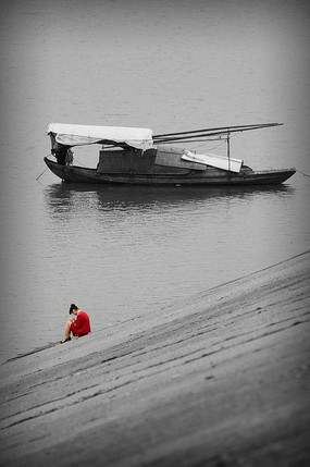 ����Ů��