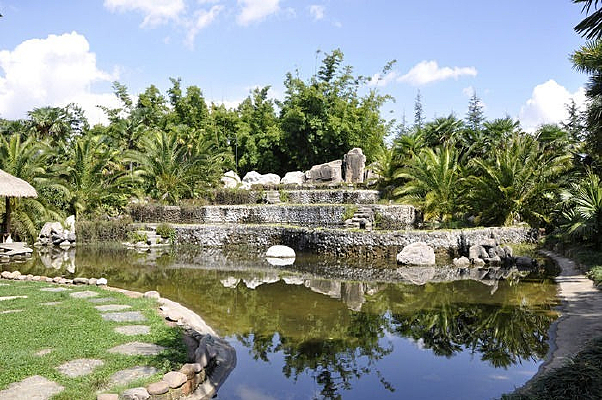 ������ɽկ