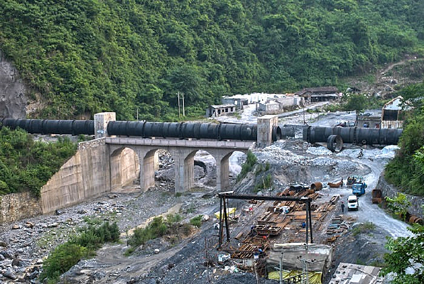 �ӵ�����