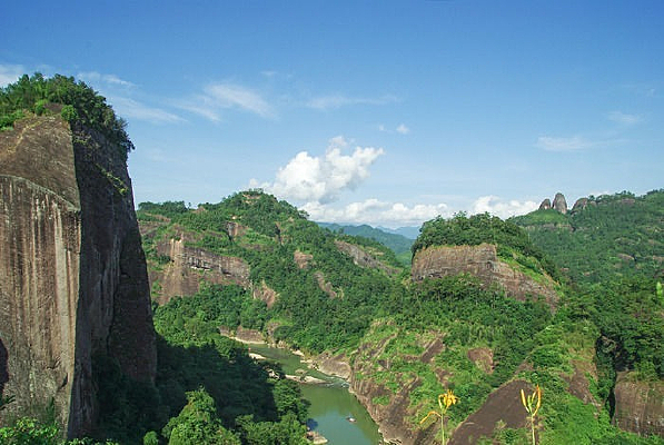 ��������ɽ