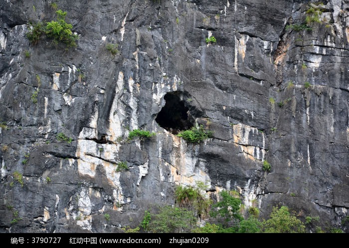 石壁洞穴