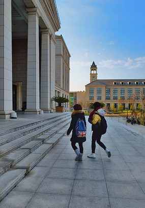 ֪ʶ��ʥ���Ů��