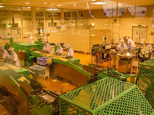 �ձ�����