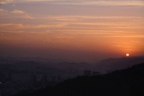 �����еĸ�¥