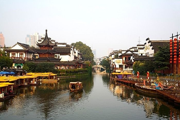 �Ͼ�����