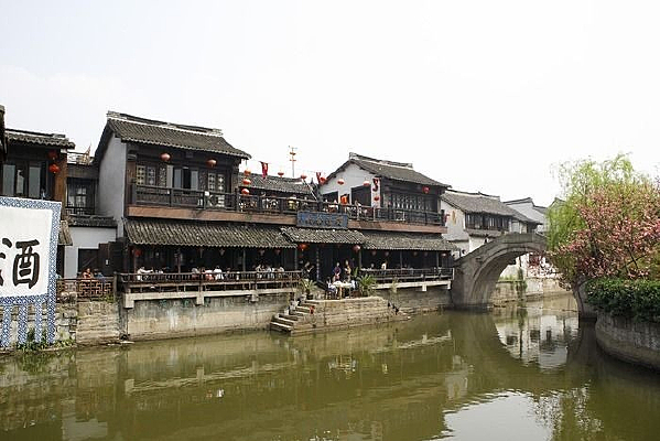 ����ʳ��