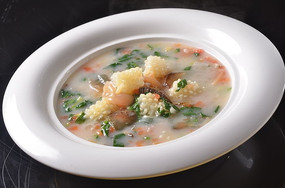 ���ʸ�����