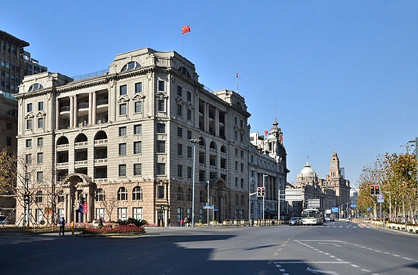 �����е��Ϻ�