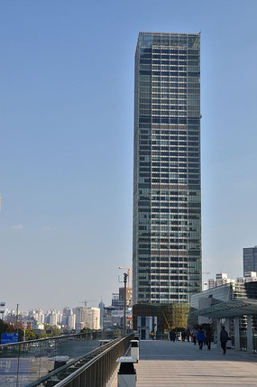 ���˴���