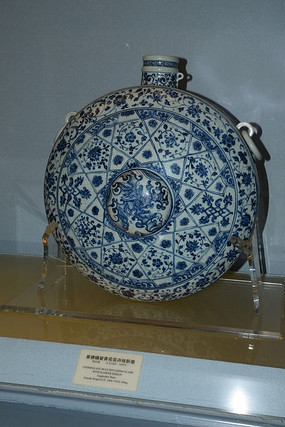 ������Ҥ�໨�������Ժ�