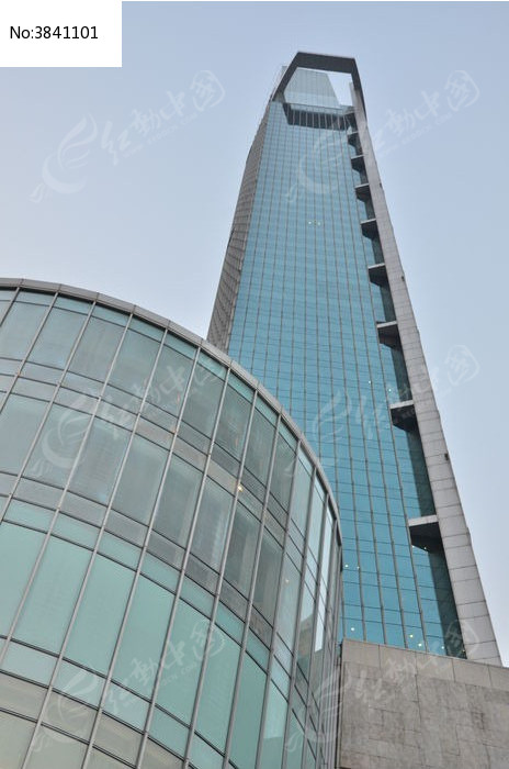 仰望上海岭南大厦