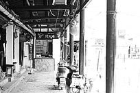 �ڰ�����