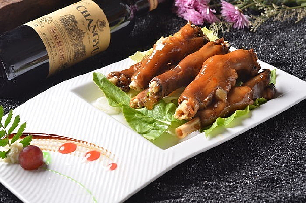 ��±����