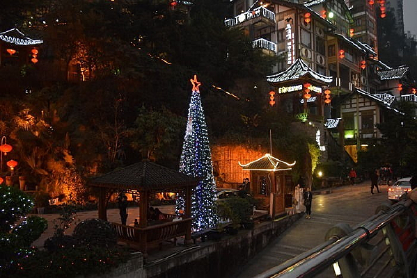 ����ҹ��ͼ