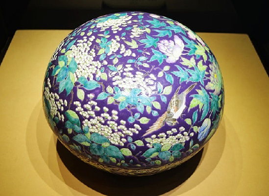 ����ի����