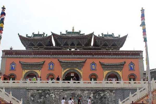 ǰ������