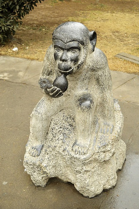 十二生肖石雕猴