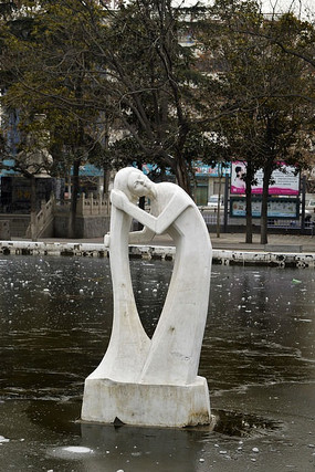 ��Ů����ͷ��