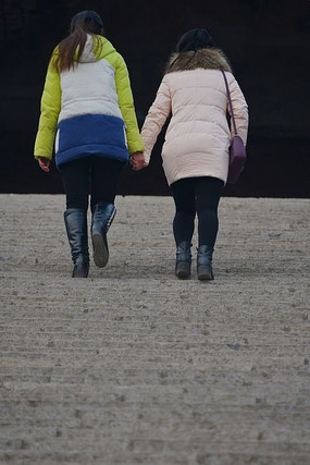 ��̨�׵ı�Ӱ