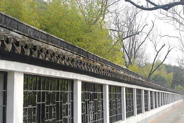 ���ϴ���