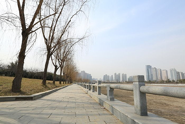 �����±���԰