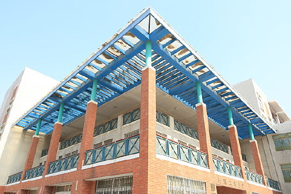 ֣�ݴ�ѧ��ѧԺ