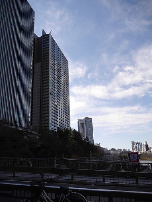 �ձ�����