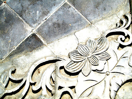 ����װ������