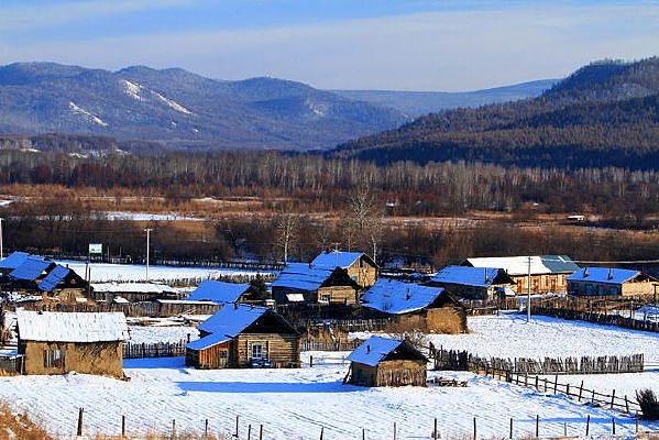 �������