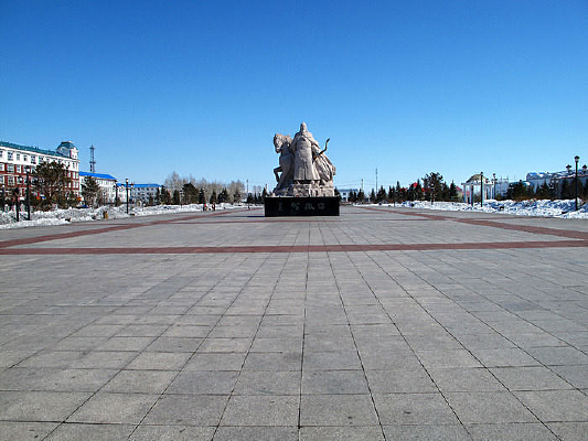 ������ɹ㳡