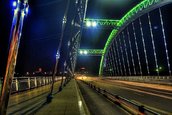 �����޺�