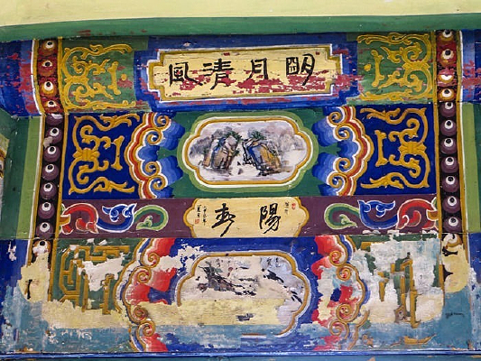 �������