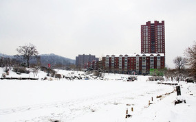 Զ����һ��ɽ